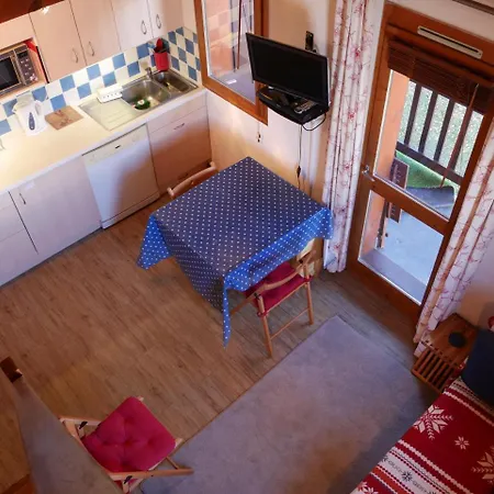 Les Cotes Apartment *